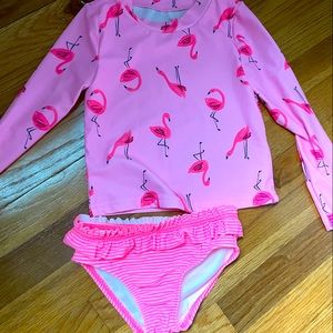 Toddler bathing suit 2 piece rash guard size 5t